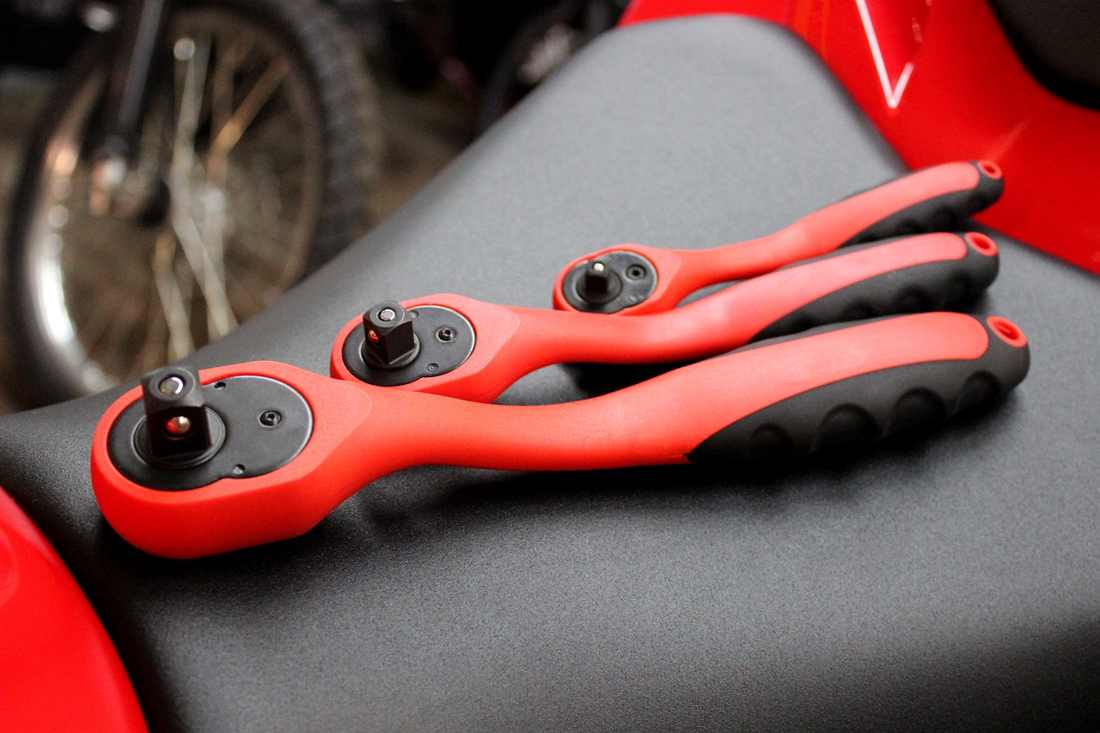Acabamento Inferior Coluna Direção Peugeot 208 2014